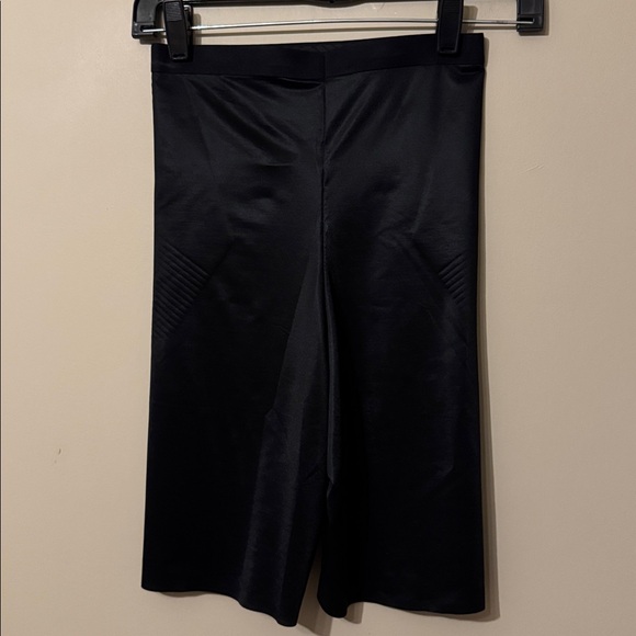 NWT- SPANX Thinstincts 2.0 High-Waist Midthigh Very Black SM - Regular - Picture 10 of 12